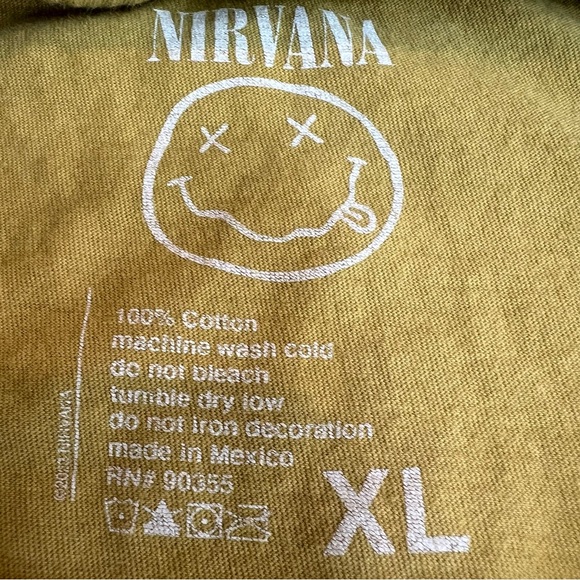 Vintage Nirvana T-Shirt - Size XL - Picture 4 of 5